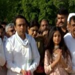 जयंत चौधरी ने चरण सिंह के निधन पर उन्हें श्रद्धांजलि दी।